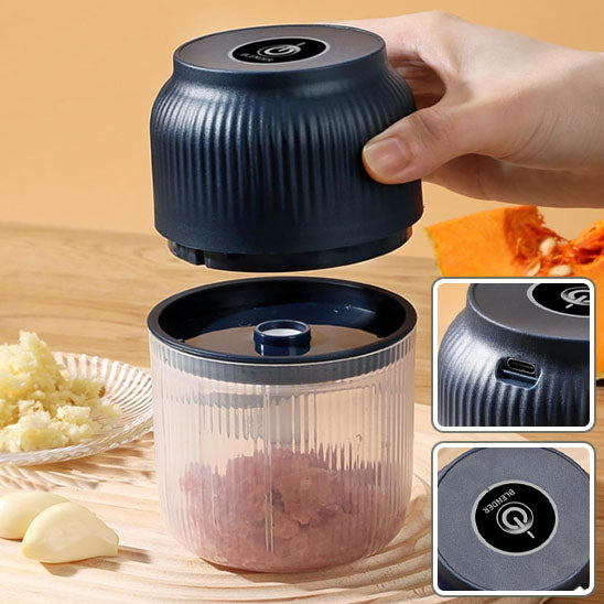 Mixeur de cuisine portable et rechargeable USB, idéal pour sauces, purées et repas maison.